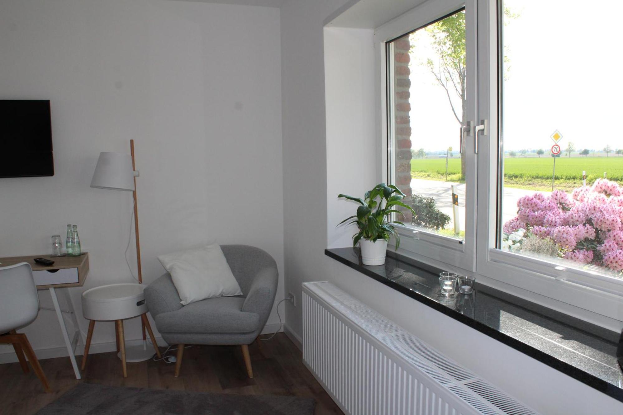 Gaestezimmer Bergerhof - Ankommen Und Wohlfuehlen Neuss Exterior photo